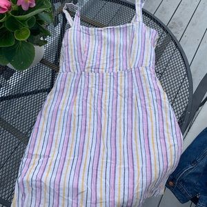 Super cute dress on!!